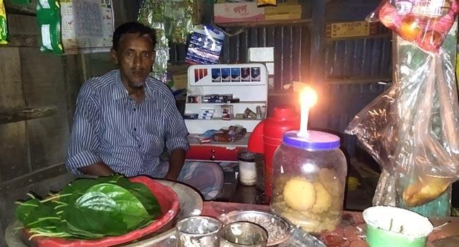 বেতাগীতে ১২ ঘণ্টা লোডশেডিংয়ে, তীব্র তাপদাহে অবর্ননীয় দুর্ভোগ