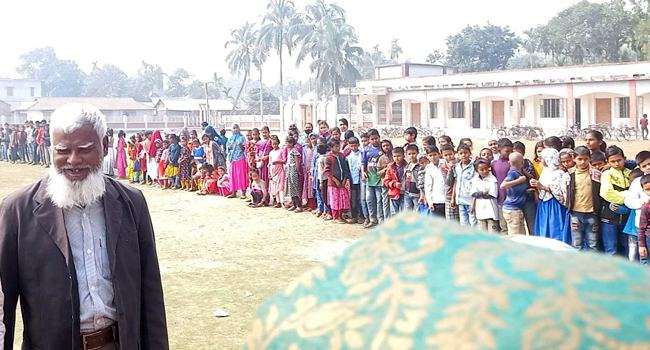 ঠাকুরগাঁওয়ে ভুয়া সনদের অভিযোগে প্রাথমিক বিদ্যালয়ের শিক্ষক বরখাস্ত