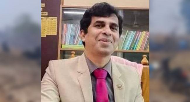 শুদ্ধাচার পুরস্কার পেলেন রংপুর বিভাগীয় উপ-পরিচালক মুজাহিদুল ইসলাম