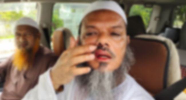 বরিশালে হাতপাখার মেয়র প্রার্থীর ওপর হামলা