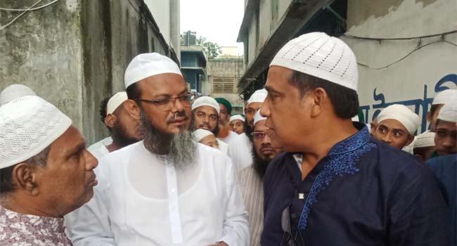 মুফতি ফয়জুল করীমের ওপর হামলায় তাপসের নিন্দা
