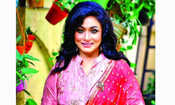 রোজিনার ‘ফিরে দেখা’