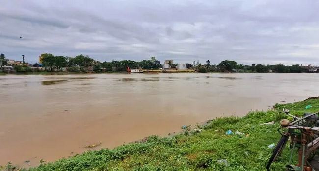 সিলেটে অবিরাম বর্ষণে এবারো বন্যার শঙ্কা