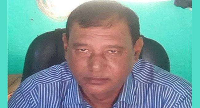 সুদখোরের যন্ত্রণায় ফেসবুকে স্ট্যাটাস দিয়ে চেয়ারম্যানের আত্মহত্যা