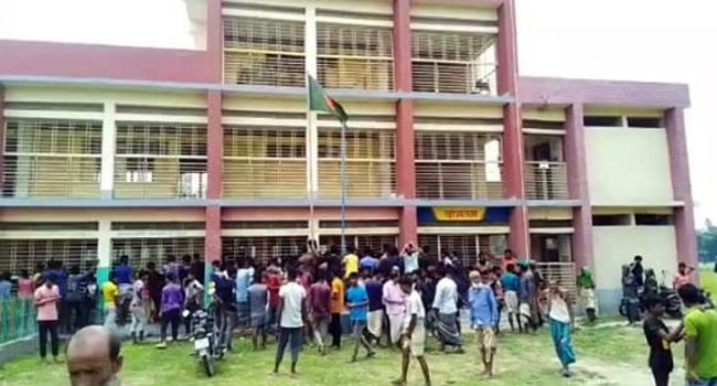 বগুড়ায় তৃতীয় শ্রেণির ছাত্রীকে ধর্ষণের চেষ্টা