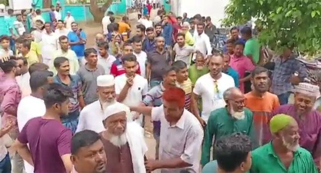 বেনাপোল পৌরসভা নির্বাচন ৭৪ জন প্রার্থীর মনোনয়নপত্র দাখিল