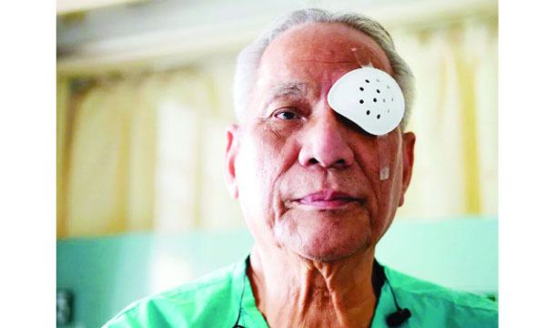 ছানি অপারেশনের পরেও যখন ভালো দেখে না