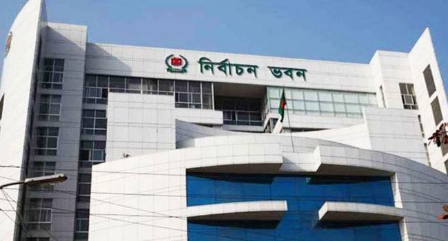 ভোটার কম হলেও ইভিএম জটিলতায় ক্ষুব্ধ ভোটাররা