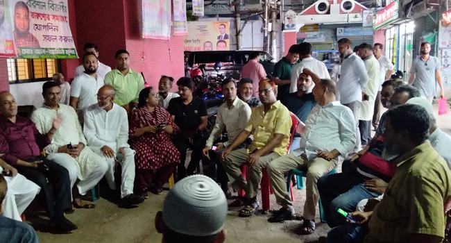 বরগুনা-বরিশাল বাস চলাচল বন্ধ করেছে মালিক সমিতি
