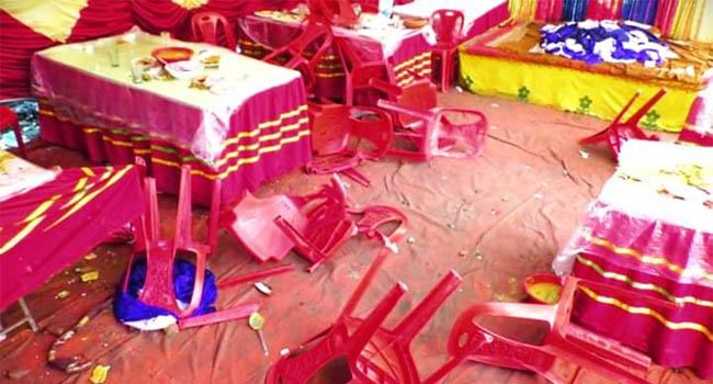 ভোলায় বিয়ে বাড়িতে সংঘর্ষ, কনেসহ আহত ১৫