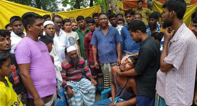 হাতিয়ায় ট্রলারডুবির পর ২০ জেলে উদ্ধার, নিখোঁজ ১