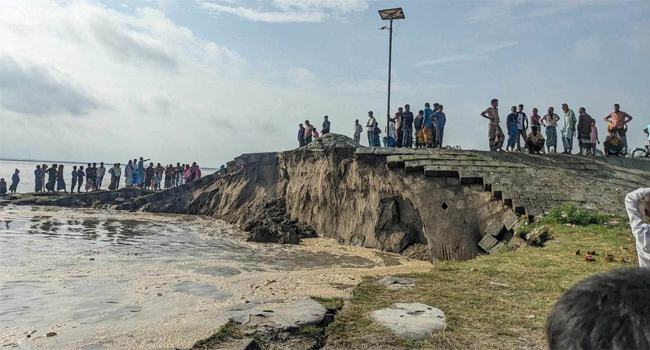 যমুনায় ভাঙনে কাজিপুরের মেঘাই সলিড স্পারের ৪০ মিটার বিলীন