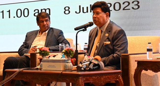 ‘গোপন তথ্য’ ফাঁসকারীদের শনাক্তের চেষ্টা চলছে : পররাষ্ট্রমন্ত্রী