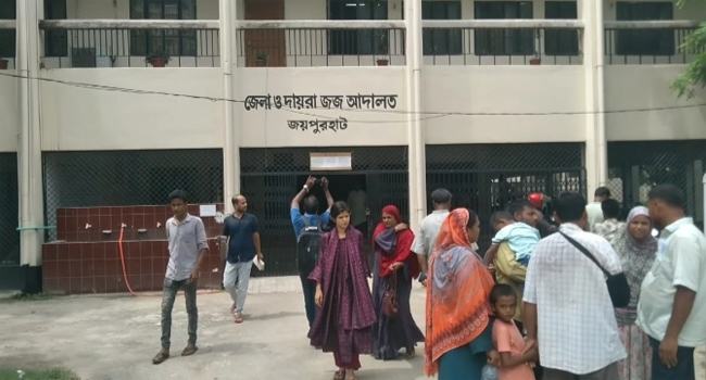 জয়পুরহাটে হত্যা মামলায় ৬ জনের যাবজ্জীবন