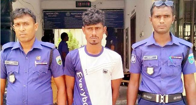 রাণীনগরে বাবা-মায়ের অভিযোগে মাদকসেবী ছেলের কারাদণ্ড