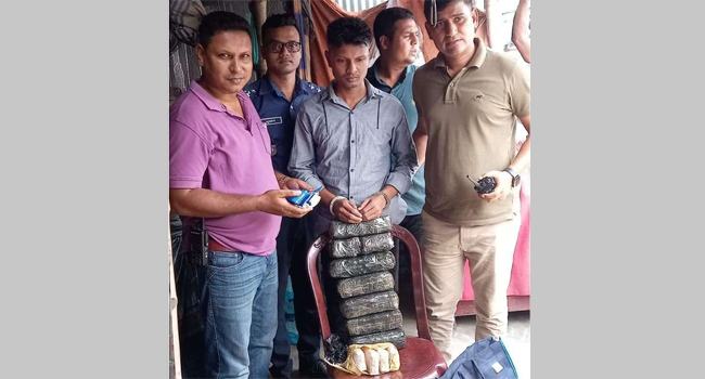 সোনারগাঁওয়ে ৮০ হাজার পিস ইয়াবাসহ একজন গ্রেফতার