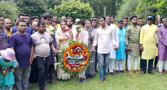 গাজীপুরের নুহাশপল্লীতে হুমায়ূন আহমদের মৃত্যুবার্ষিকী পালিত