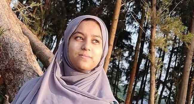 ববি ছাত্রীর ঝুলন্ত লাশ উদ্ধার