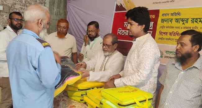 দেশ ও জাতির যেকোনো ক্রান্তিকালে জনগণের পাশে থাকার সাধ্যমত চেষ্টা করছে জামায়াত