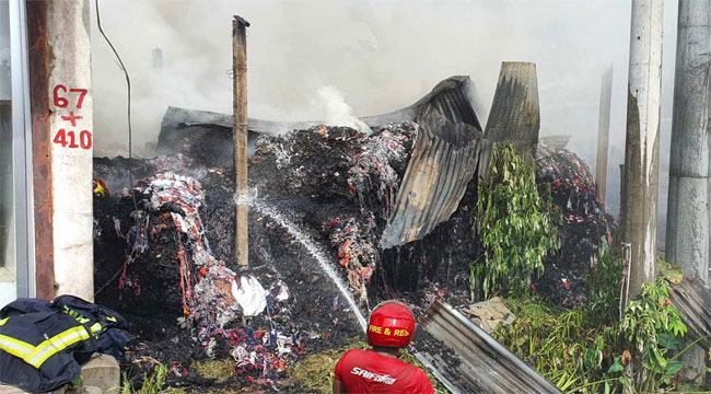 ব্রাহ্মণবাড়িয়ায় কাপড়ের কারখানায় আগুন, ২০ লাখ টাকার ক্ষয়ক্ষতি