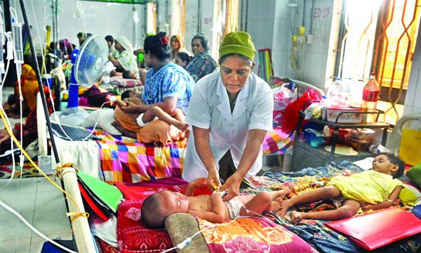 ডেঙ্গুতে নারীদের চেয়ে দ্বিগুণ আক্রান্ত পুরুষ