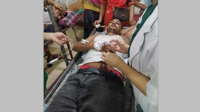 সোনারগাঁওয়ে ডিইউজের নির্বাহী সদস্য রাজু আহমেদের ওপর হামলা