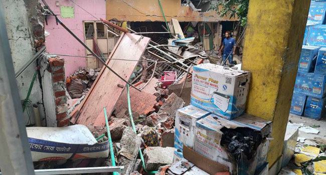 ফতুল্লায় অটোরিকশা তৈরির কারখানায় ভয়াবহ বিস্ফোরণ, দগ্ধ ৮