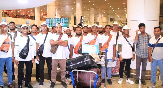 মালয়েশিয়ায় কলিং ভিসায় গিয়ে কেমন আছেন প্রবাসীরা