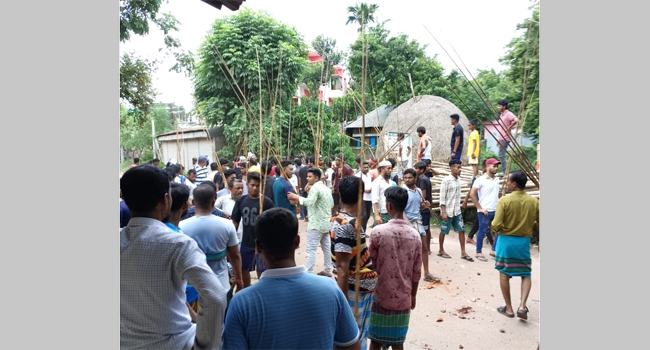 মুন্সীগঞ্জে ২ গ্রুপের সংঘর্ষ টেটাবিদ্ধসহ আহত ২০