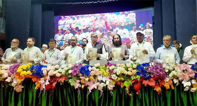 পেটে ক্ষুধা নিয়ে বইয়ের ব্যবসা করা যায় না : মোস্তাফা জব্বার