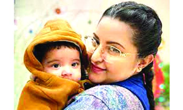 ছেলের নাম থেকে রাজ্য বাদ দিয়ে পদ্ম রাখলেন পরীমণি