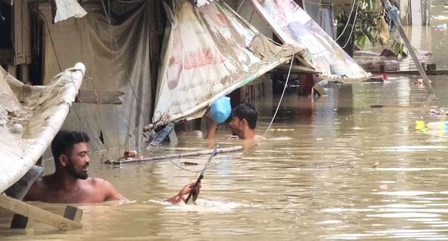 বান্দরবানে নামতে শুরু করেছে পানি, ভয়াবহ জনদুর্ভোগ