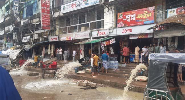 চকরিয়ায় বন্যার পরিস্থিতি উন্নতি