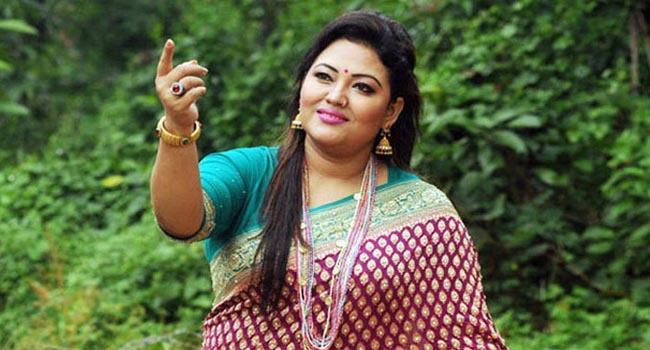 মমতাজের বিরুদ্ধে ভারতের আদালতে গ্রেফতারি পরোয়ানা