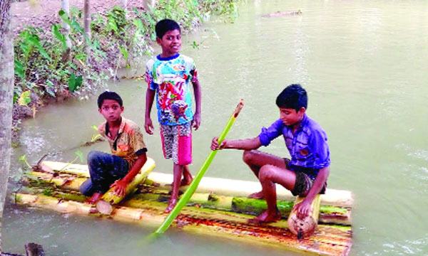 ভেলা