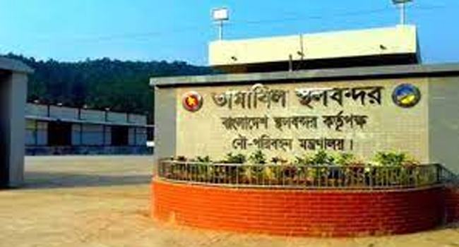 আমদানি শুল্ক বৃদ্ধির প্রতিবাদে সিলেট সীমান্তে পাথর ও চুনাপাথর আমদানি বন্ধ