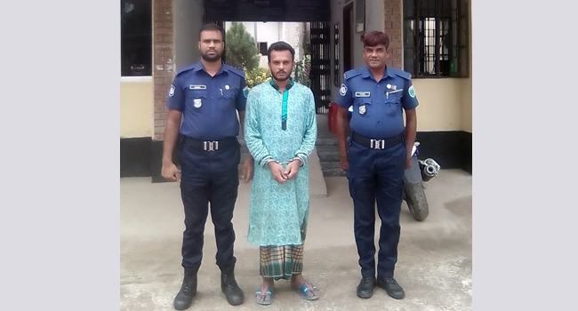 রাণীনগরে মাদকসেবীর ১১ মাসের কারাদণ্ড