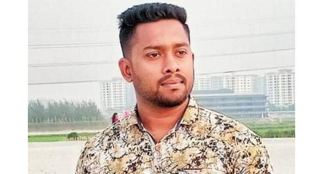 ছাত্রলীগ নেতা ফাহাদের কাছে স্ত্রী ও সন্তানের অধিকার চান এক নারী