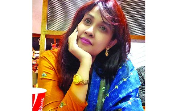 ভক্তরা তার নতুন কাজের অপেক্ষায়...