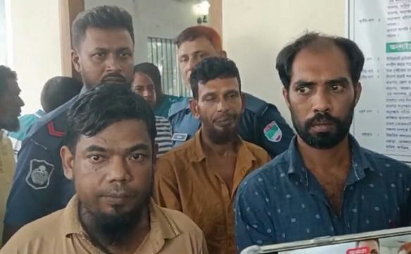 ইজিবাইক চালককে গলা কেটে হত্যা : ৩ জনের ফাঁসি