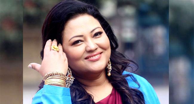 ভারতের আদালতে আত্মসমর্পণ করে জামিন পেলেন মমতাজ