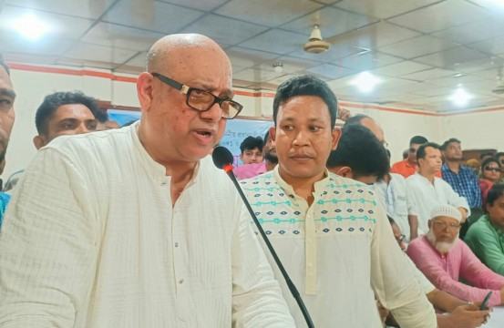 'কিশোরঞ্জের নামে আনা সব বরাদ্দ পানির দেশে চলে গেছে'  বললেন সৈয়দ আশরাফের ছোট ভাই