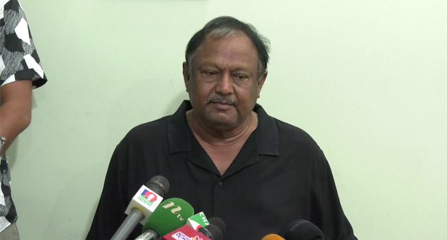 মুক্তবাজার অর্থনীতিতে সবসময় ব্যবসায়ীদের চাপে রাখা যায় না : বাণিজ্যমন্ত্রী