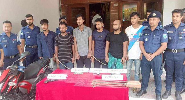 নারায়ণগঞ্জে পুলিশের সাথে ডাকাত দলের সংঘর্ষ : গুলিবিদ্ধ ১, গ্রেফতার ৬