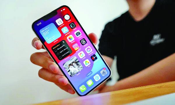 আইফোনের নতুন অপারেটিং সিস্টেম আইওএস-১৭