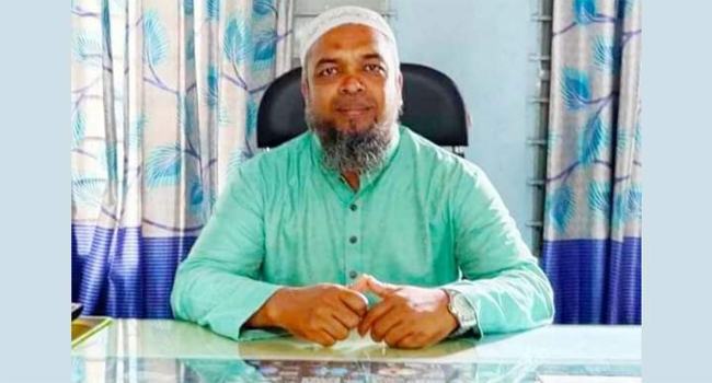নরসিংদী জেলায় শ্রেষ্ঠ প্রধান শিক্ষক শিবপুরের মনিরুজ্জামান