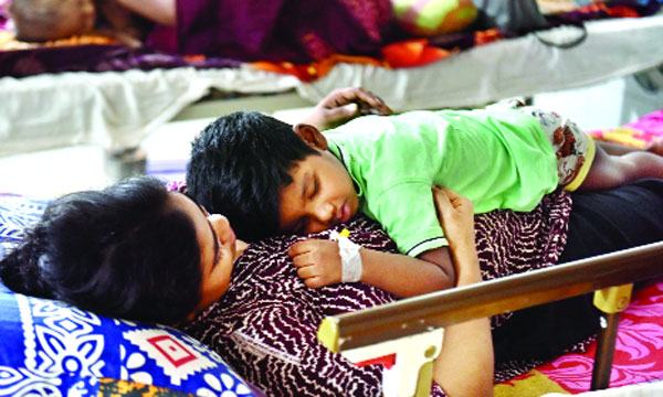 ডেঙ্গুতে ৯০৯ জনের মৃত্যু