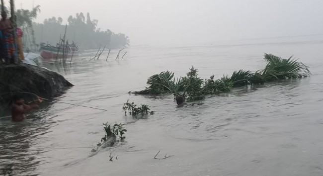 তিস্তার পানি বিপৎসীমার ১০ সেন্টিমিটার ওপরে