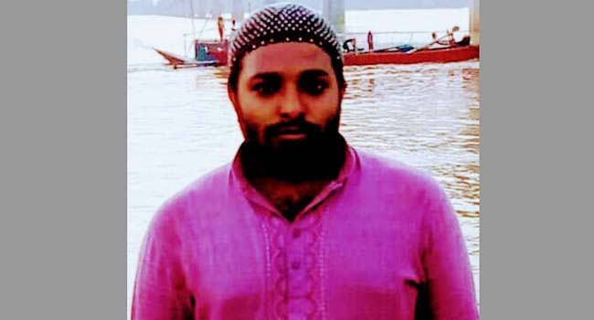 ঈশ্বরদীতে মোটরসাইকেল-করিমন মুখোমুখি সংঘর্ষে যুবক নিহত
