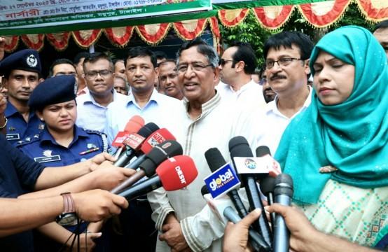 কোনো দেশই স্যাংশন দিয়ে নির্বাচন বানচাল করতে পারবে না : কৃষিমন্ত্রী